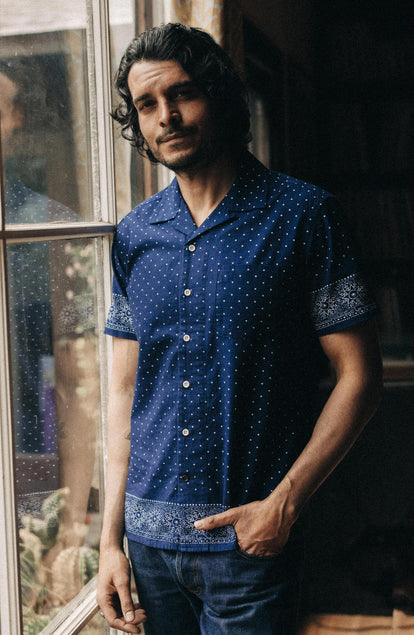 Our model standing in The Short Sleeve Hawthorne in Indigo Star Dot Border